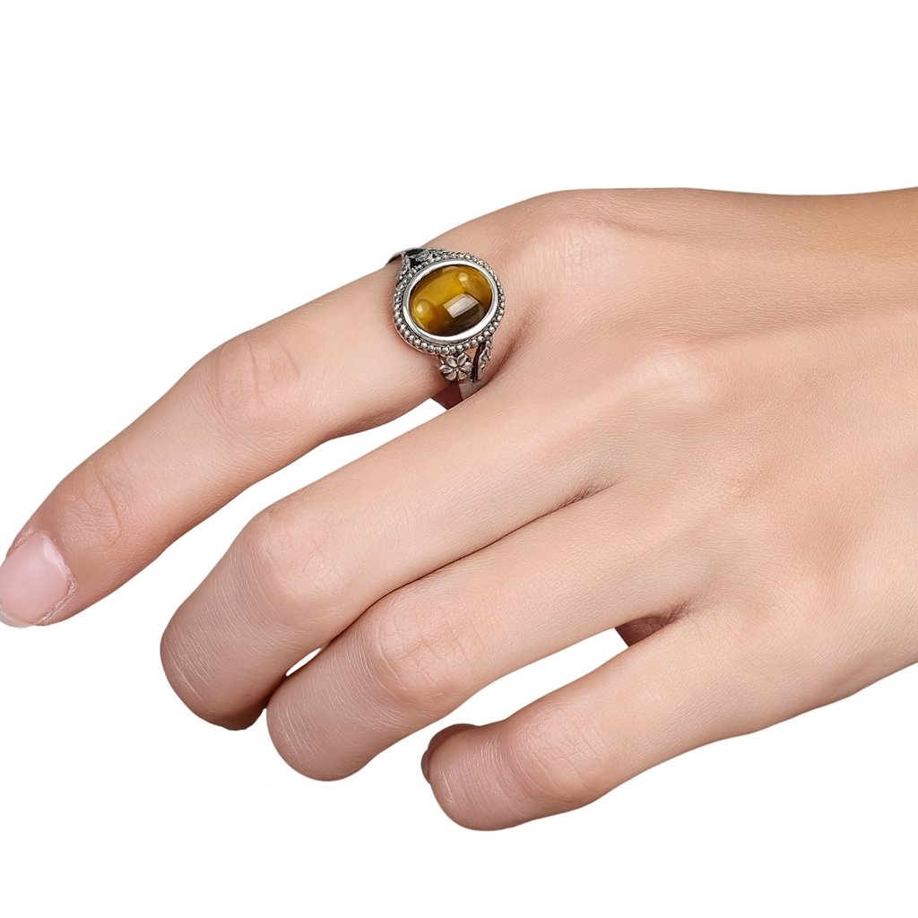 Anillo de Plata con Mineral Ojo de Tigre – Fuerza, Protección y Energía Vital