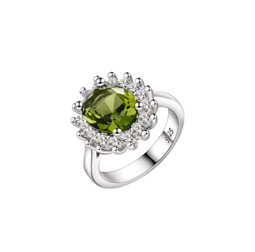 Anillo de Plata con Olivino – Renovación, Luz y Equilibrio